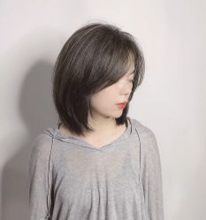 -十六番发型师事务所