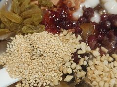 -蓉李记成都名小吃(太原龙湖万达店)