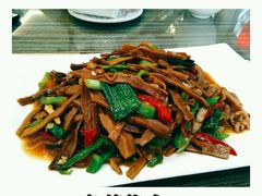 笋尖烧肉-自游人·美食一楼·地道徽菜(三十年名店)