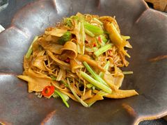 -柒园·三十年创意杭帮菜(龙湖滨江天街店)