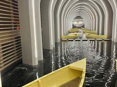 -涨巢·潮玩水疗局