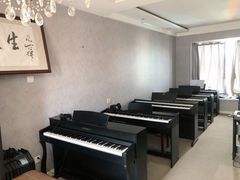 -乐尚音乐空间·钢琴·声乐·架子鼓(会展中心店)