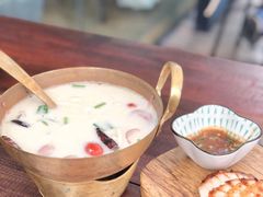 -柠檬花院烤肉·会议团建·聚会·求婚(三圣乡店)