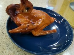 红烧乳鸽-煲煲掂风味煲仔饭餐厅(西区店)