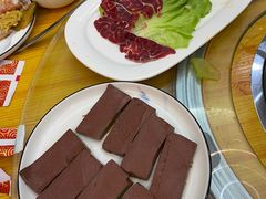 -潮汕牛肉火锅
