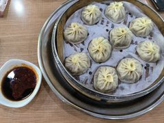 -清真老铁家灌汤包