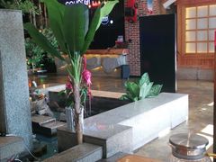 大堂-河坝烧烤串城(金达莱店)