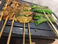 -靓靓蒸虾(恩施新天地店)