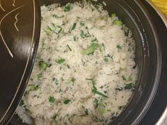 -牛一煲美食(江高店)