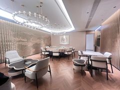 -雅戈尔富宫大酒店(观前街店)