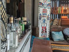 -城墙外BAR
