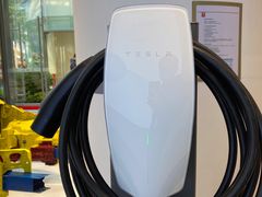 -TESLA 特斯拉(广州天环广场体验店)