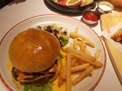 -阿妮叶李(光谷世界城店)