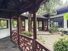 -汇龙潭