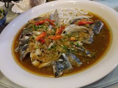 双椒鱼头-鸿兴楼酒家(阜阳路店)