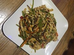 灰太狼烤吧-清真·灰太狼烧烤海鲜大咖(沈阳道店)