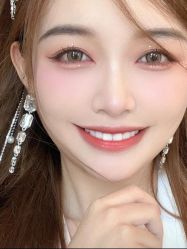 -爱的化妆工作室(雅地天际店)