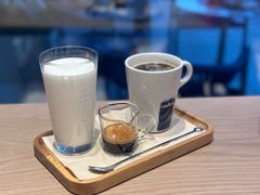 -LAVAZZA拉瓦萨咖啡(仁恒梦中心店)