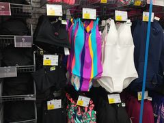 -迪卡侬(西三旗店)