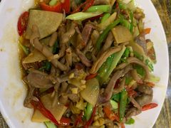 酸辣鸡杂-文杰餐馆(南洪时尚风情街店)