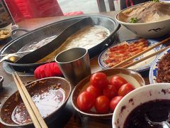 -萍姐火锅·公路夜市(武汉首店)