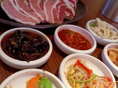 -烧肉一番·新韩式炭火烤肉(大岭山店)