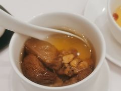 -千灯盛汇·头牌粤菜(致越优城店)