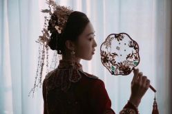 -洋洋婚纱品牌集合店