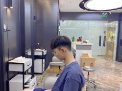 -藤野造型·专业烫染店