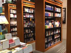 -西西弗书店&矢量咖啡(凯德晶萃广场店)