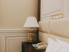 -深圳富苑皇冠假日套房酒店