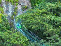 -马仁奇峰