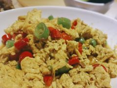 -关东小磨东北菜(上海长风大悦城店)