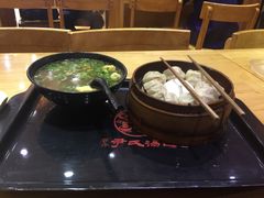 -百年尹氏汤包(湖南路狮子桥店)