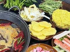 -重庆故事姊妹老火锅(财经学院店)