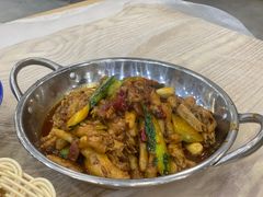 -江城燕子大排档(江汉路步行街店)