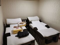 -家富足道·SPA·影院式(解放碑碑中心店)