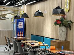 -牛串门串串香(东直门簋街总店)