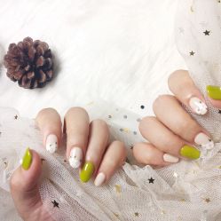 -丫丫NAIL日式自助美甲美睫沙龙