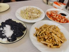 -天乐农家鱼头王(天目湖店)