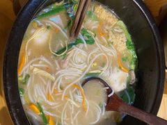 -勺子米线·云南传统小吃市集(四方街店)