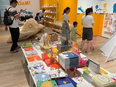 -宝龙艺术中心(七宝宝龙城店)