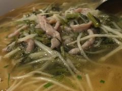 -品悦酒店(三林古镇店)