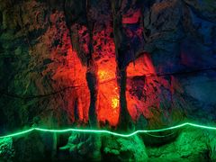 -伏牛地下河景区