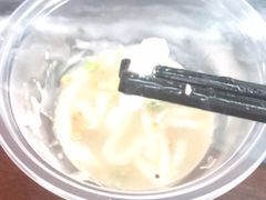 -村花杏荔枝湾艇仔粥