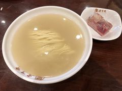 刀鱼汁面-老半斋(福州路店)