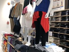 -优衣库(上海金桥国际商业广场店)