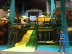 -蒙特利亲子乐园