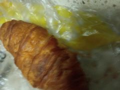 枫糖牛角面包每日福利-味多美蛋糕(梨园店)