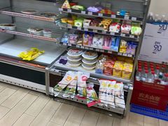 -全家便利店(漕溪北路七店)